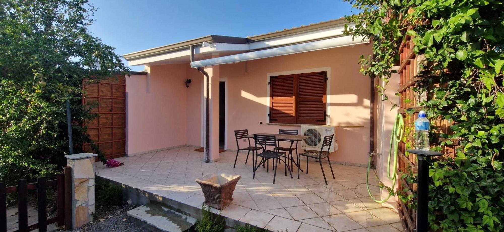 Casa Vacanza Mamaioa SantʼAnna Arresi エクステリア 写真