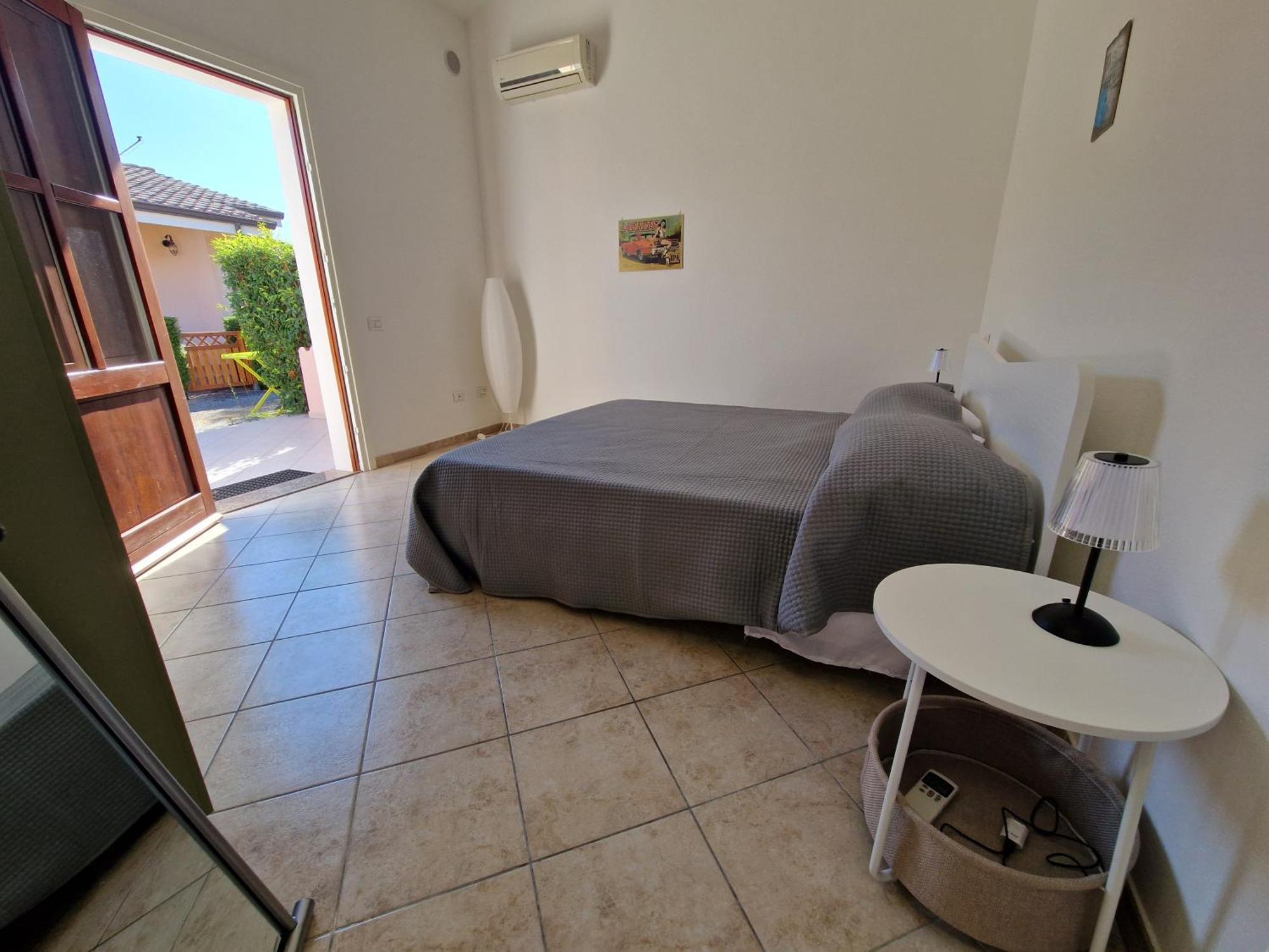 Casa Vacanza Mamaioa SantʼAnna Arresi エクステリア 写真